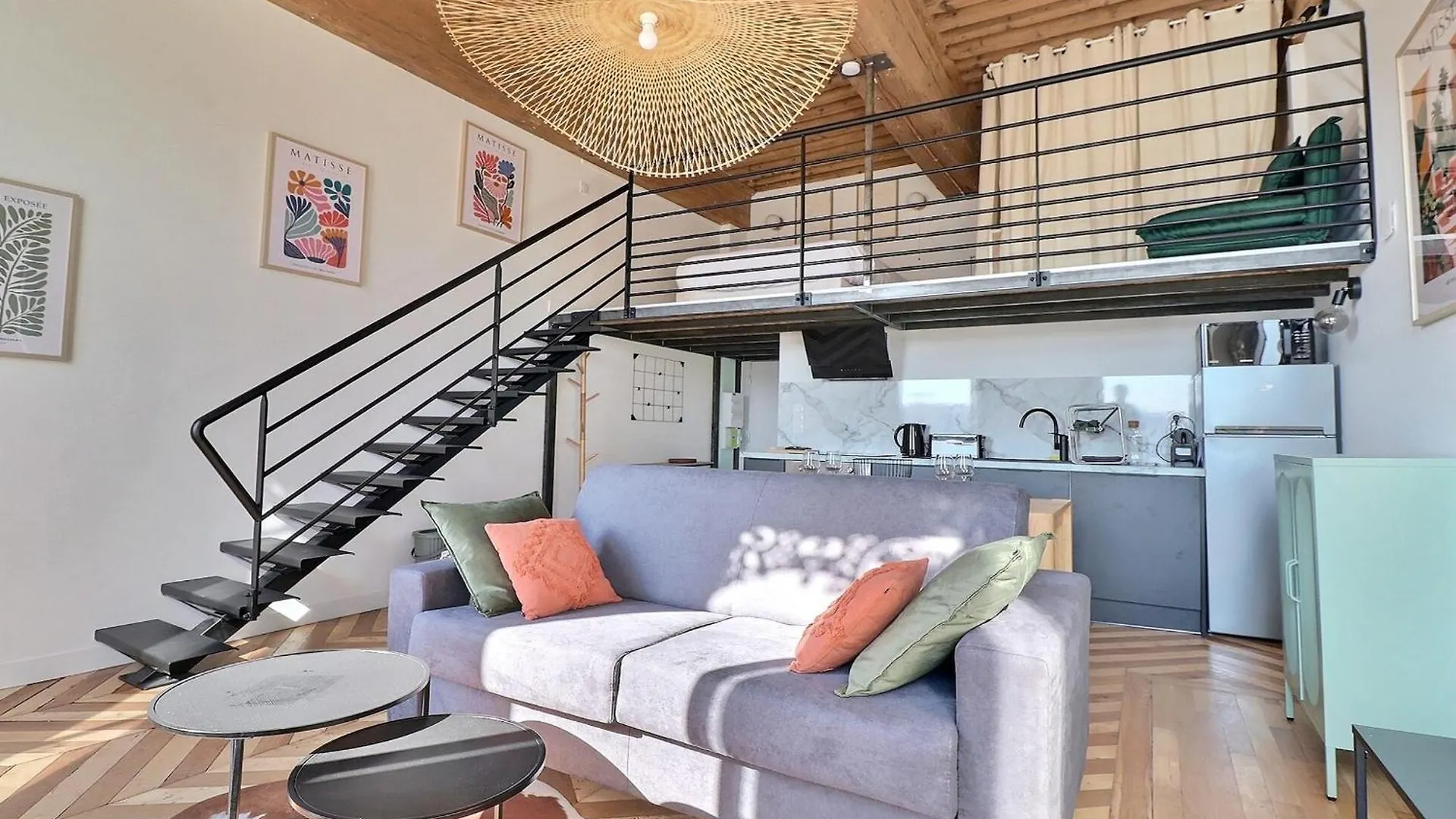 Charming Apartment With An Unobstructed View Lyon Franciaország